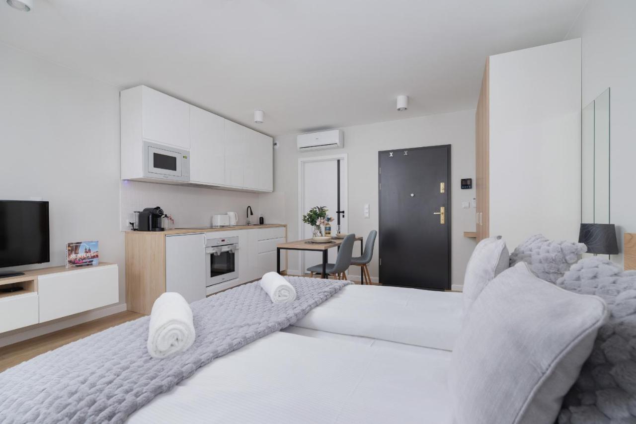 קרקוב City Studio With Ac Czarnowiejska By Renters מראה חיצוני תמונה