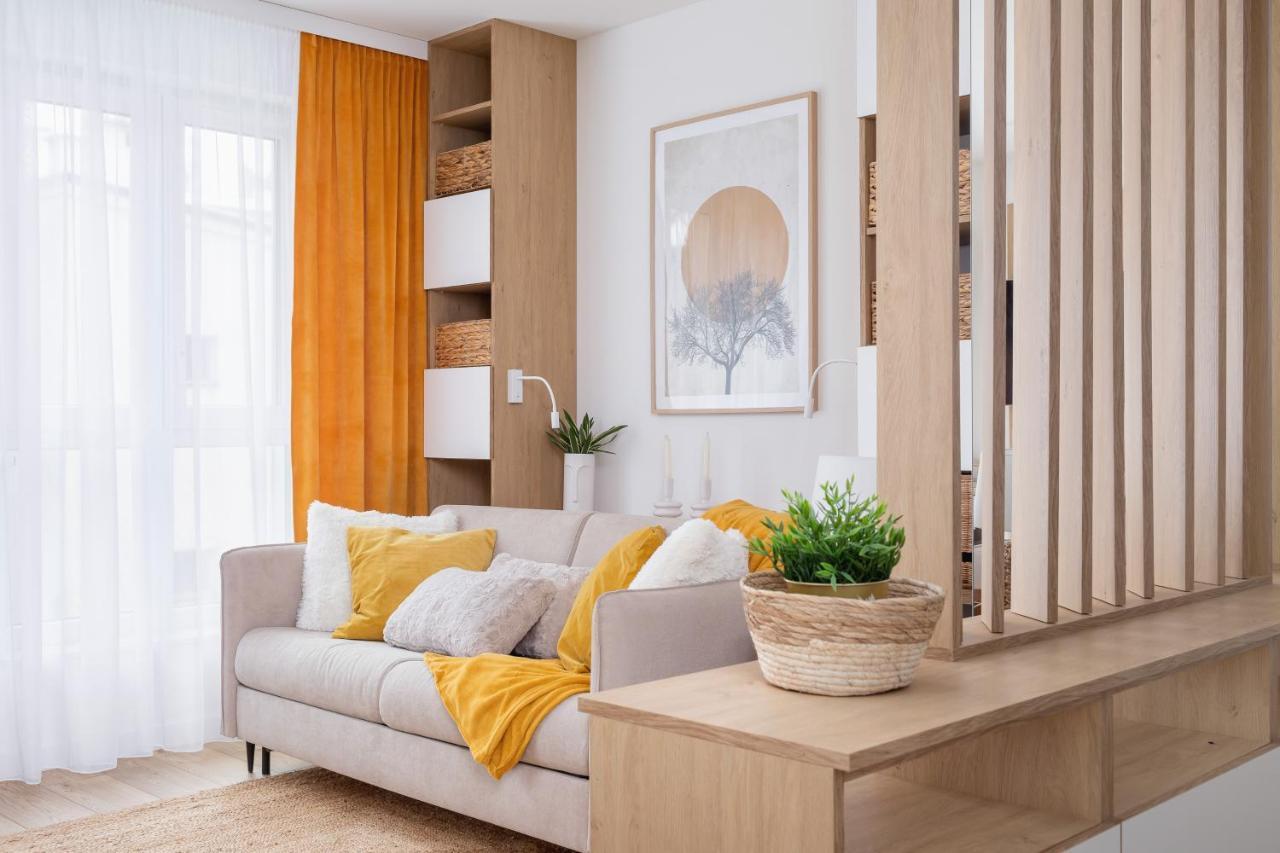 קרקוב City Studio With Ac Czarnowiejska By Renters מראה חיצוני תמונה