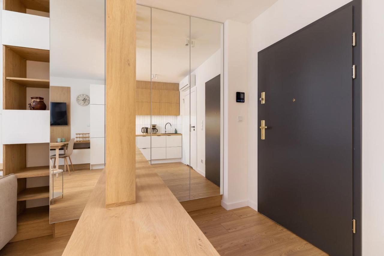 קרקוב City Studio With Ac Czarnowiejska By Renters מראה חיצוני תמונה