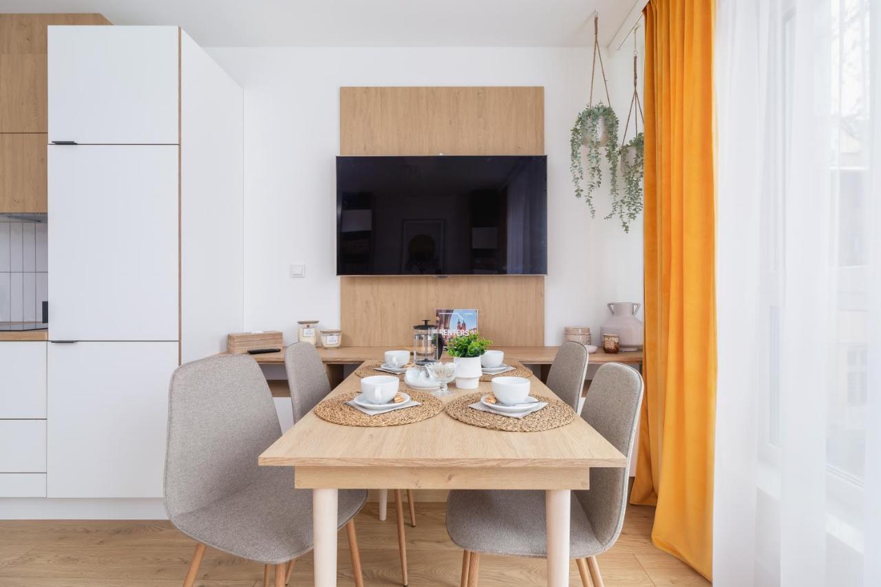 קרקוב City Studio With Ac Czarnowiejska By Renters מראה חיצוני תמונה