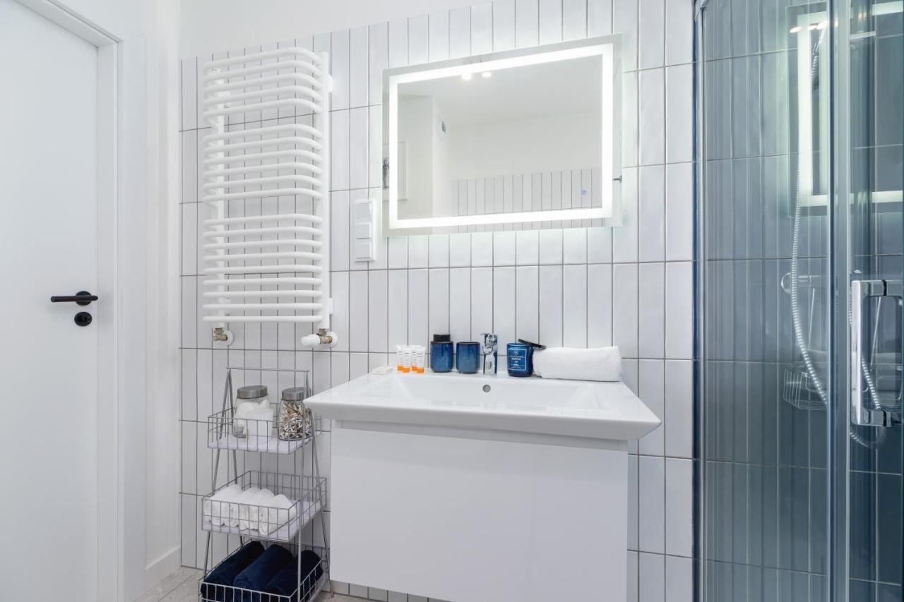 קרקוב City Studio With Ac Czarnowiejska By Renters מראה חיצוני תמונה