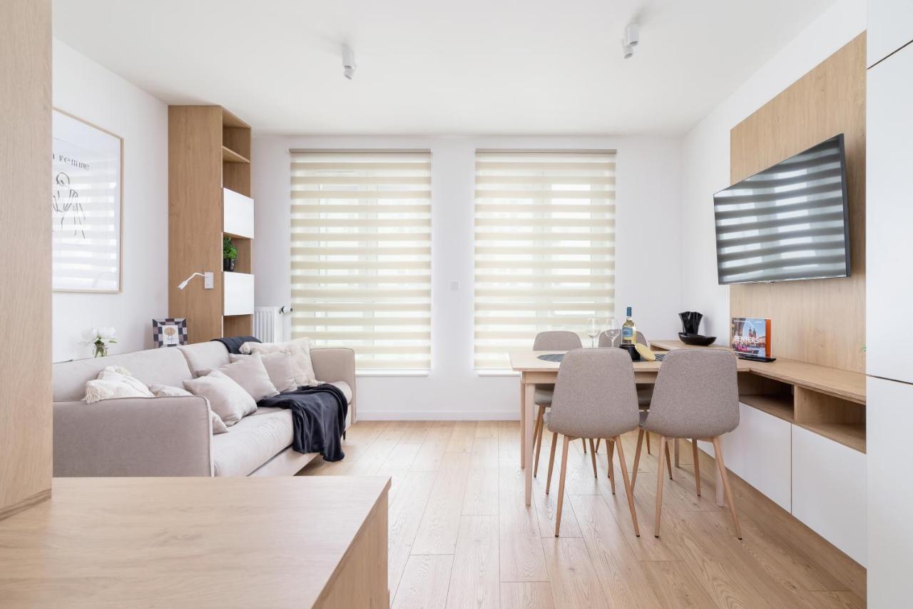 קרקוב City Studio With Ac Czarnowiejska By Renters מראה חיצוני תמונה