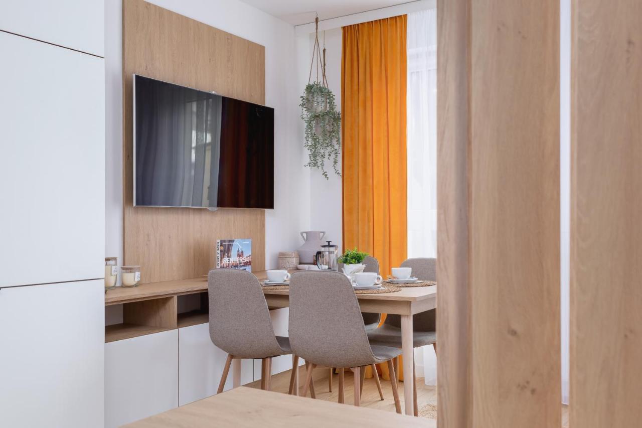 קרקוב City Studio With Ac Czarnowiejska By Renters מראה חיצוני תמונה